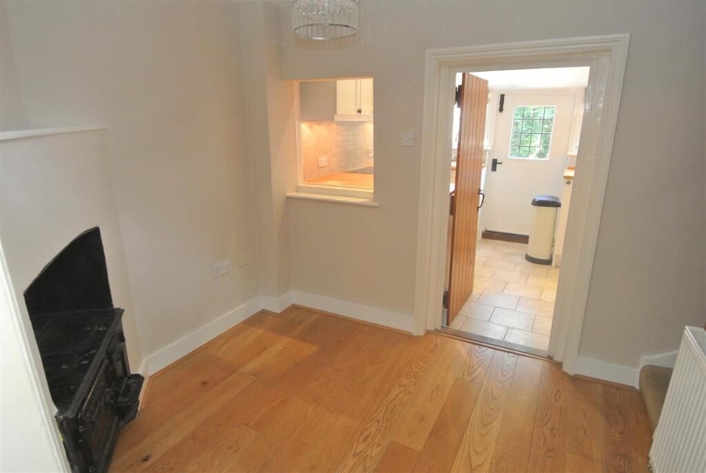 House in Kingston upon Thames - View 3