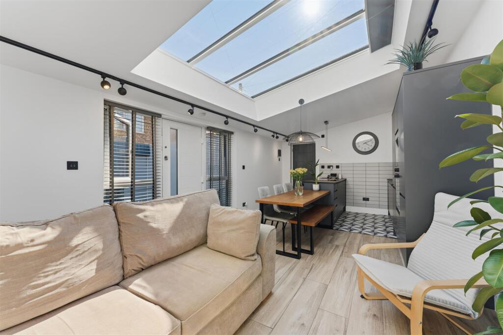 Main image of property: NN16 - Grafton Street, Kettering