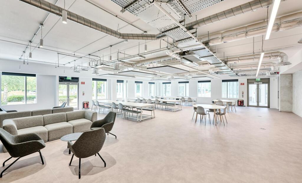 CBRE_Beech_AnstyTechPark_Cov_July2025_0021.jpg