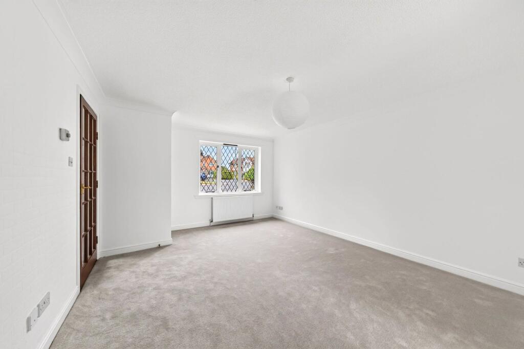 House in Glasgow - View 2