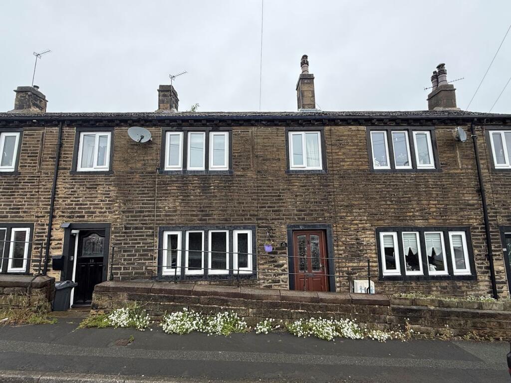 Main image of property: 11 Laneside, Stainland Road, Elland, Calderdale, HX4 9AF