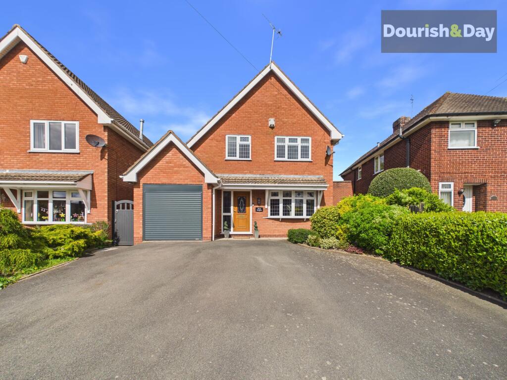Main image of property: Cannock Road, Penkridge, ST19