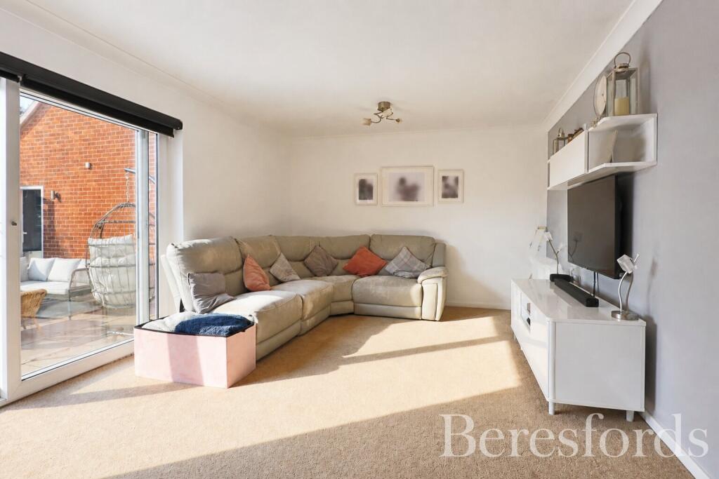 House in Chelmsford - More