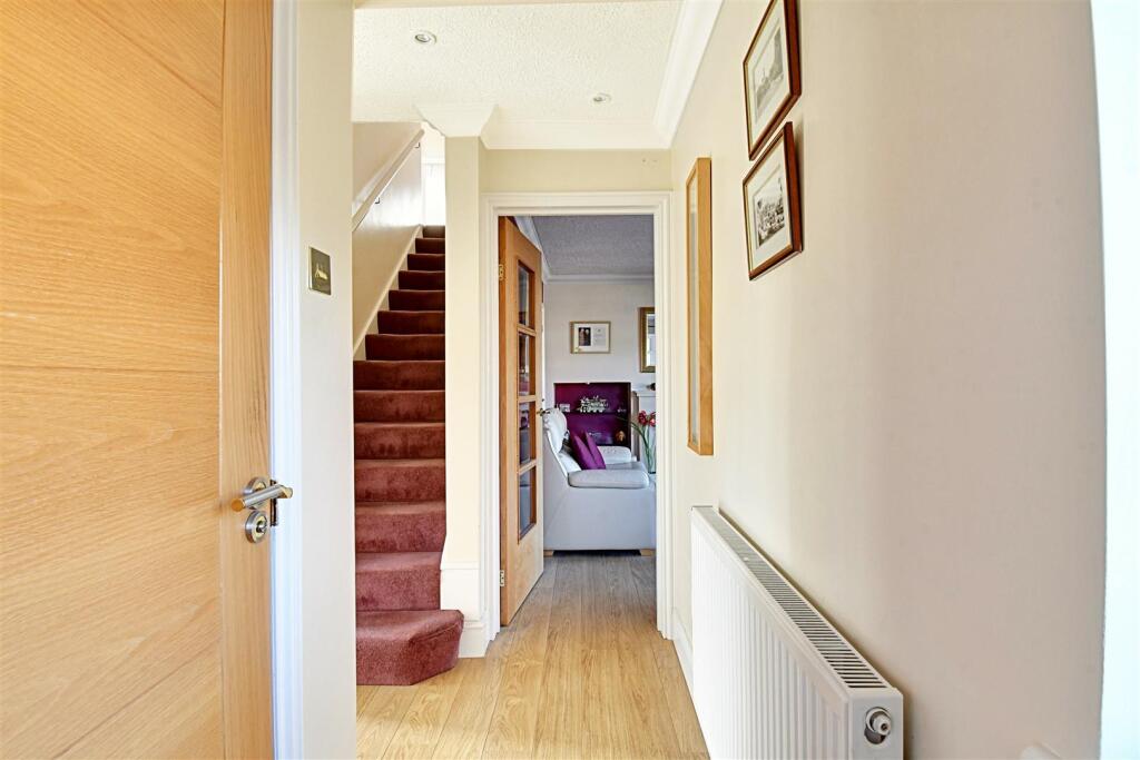Calton Avenue, Hertford photo 3