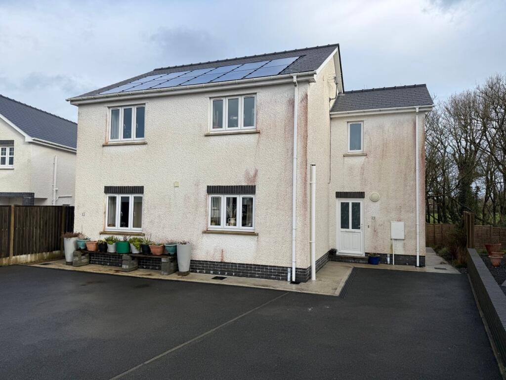 Main image of property: Heol Y Cwm, Cross Inn, Llandysul, SA44