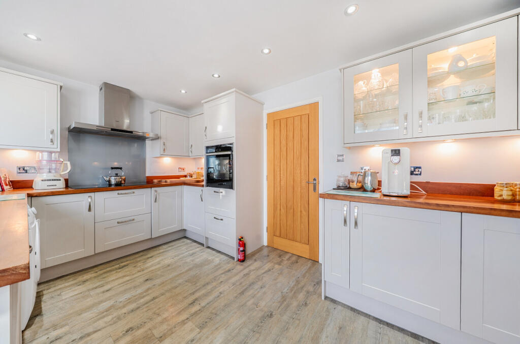 House in Reading - View 3