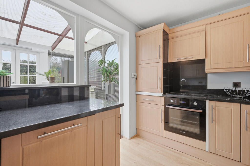 House in London, Hanwell - View 5