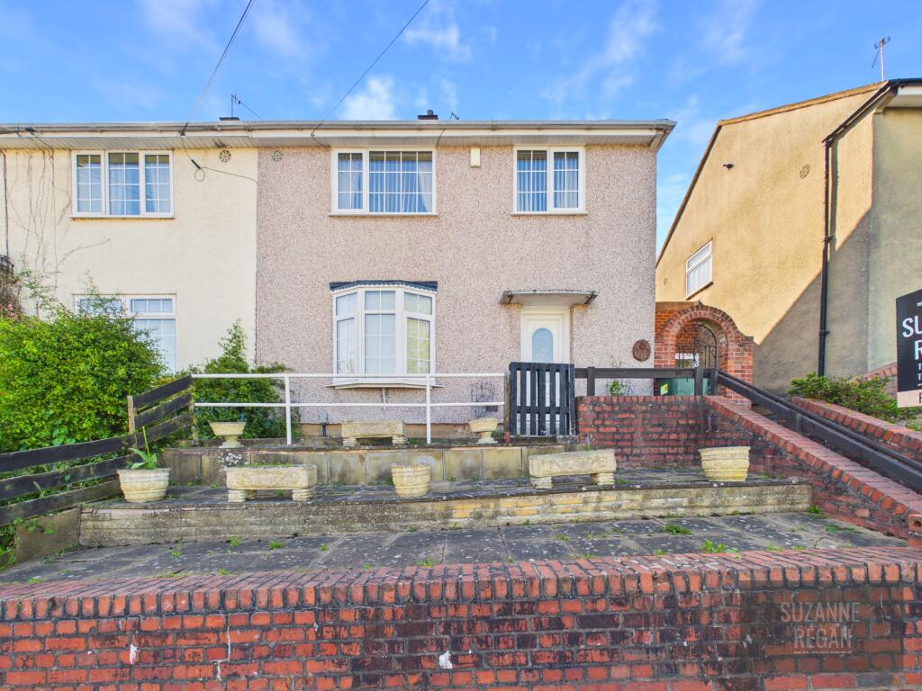 3-bed semi-detached on Attoxhall Road, Walsgrave, Coventry, West Midlands, £210,000