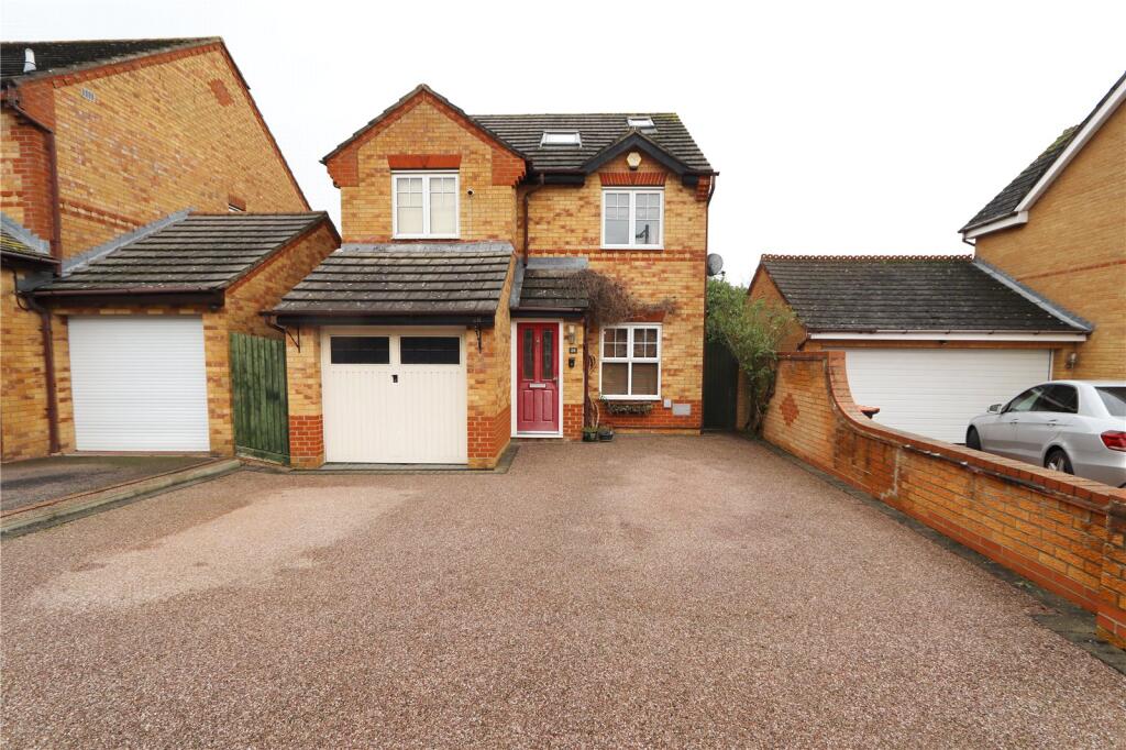 Main image of property: Roeburn Crescent, Emerson Valley, MK4