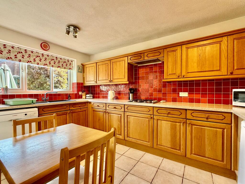 House in Torquay - More