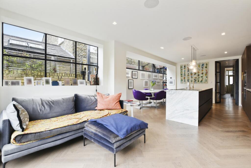 Main image of property: Wrentham Avenue, Kensal Rise, NW10