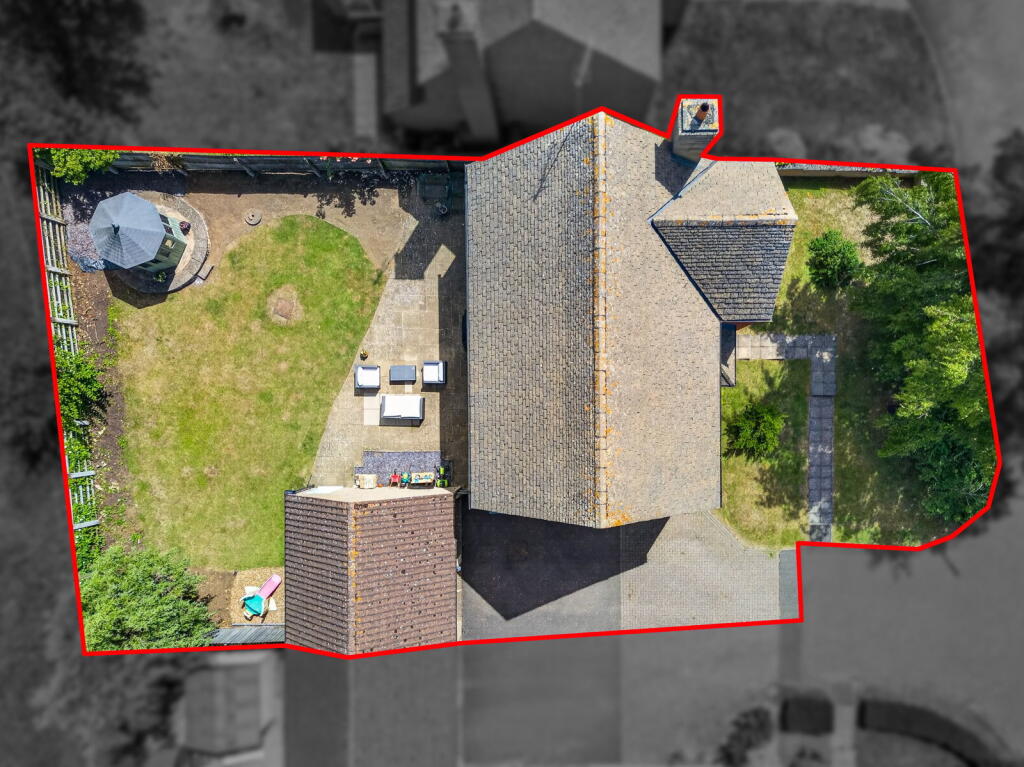 House in Brigstock - View 3