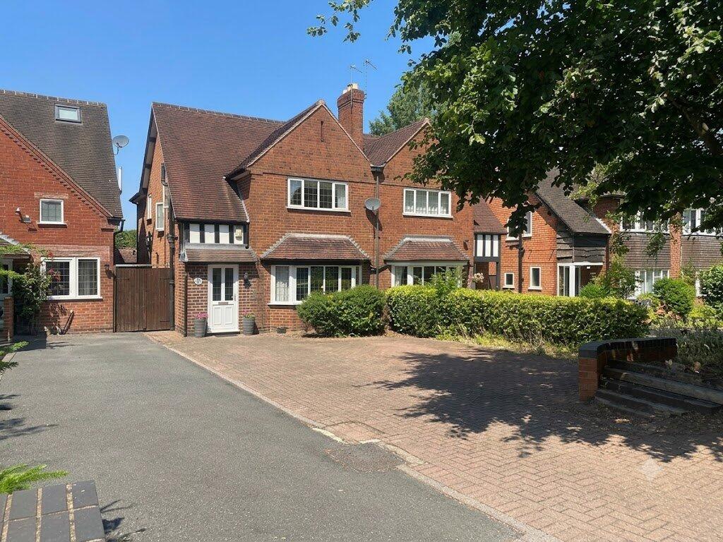 Main image of property: Kineton Green Road, Solihull, West Midlands, B92