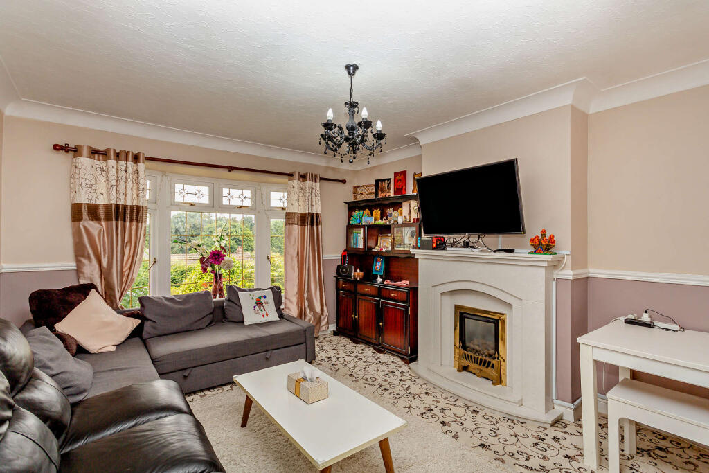 Brighton Avenue, Leeds, LS27 photo 3