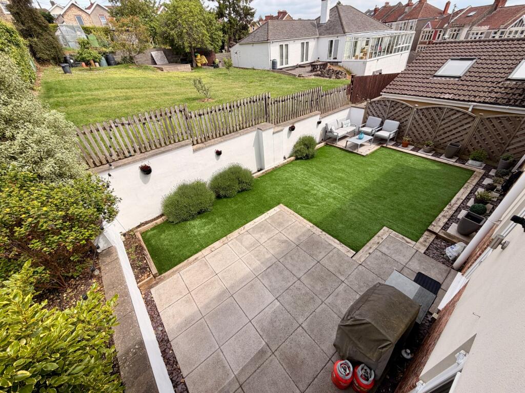 Woodhill Avenue, Portishead, Bristol, Somerset, BS20 - View 3