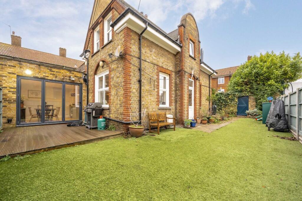 Main image of property: Garratt Lane, Tooting