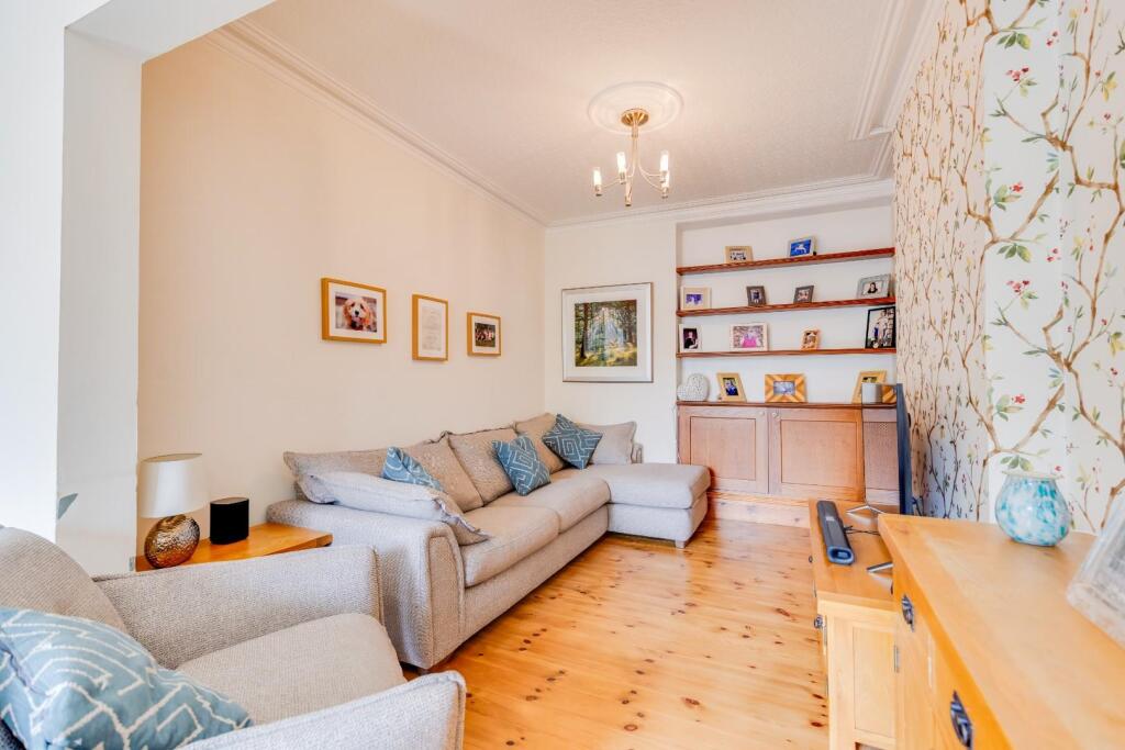 House in Newton, Porthcawl - View 4