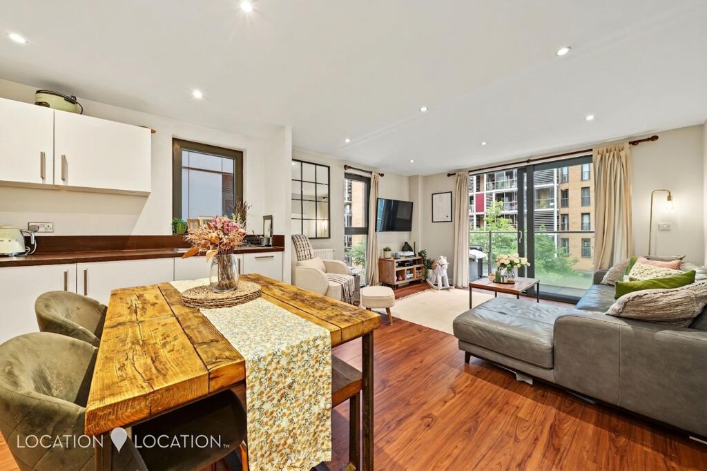 Apartment in London - View 2