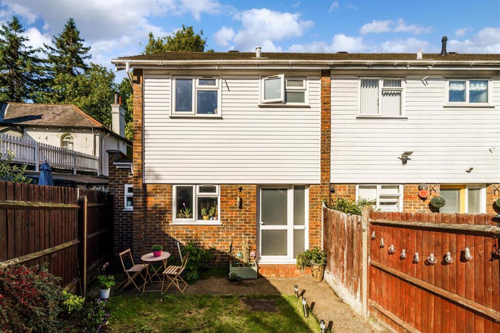 Main image of property: Kingston Road, Epsom