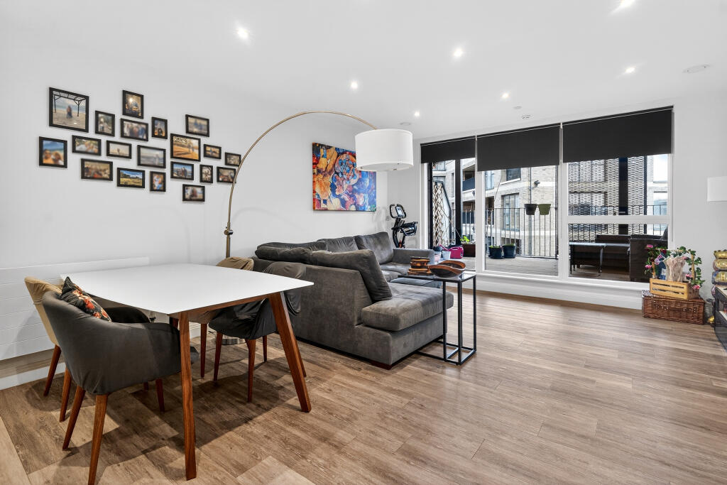 Main image of property: 3 Scena Way, London, SE5