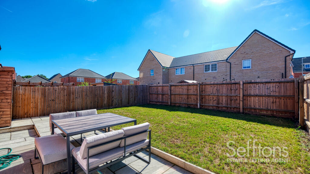 House in Broadland, Sprowston - View 4