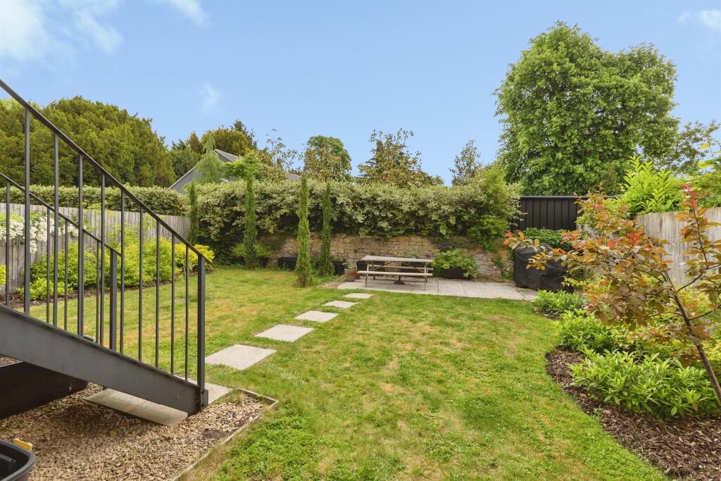 St. Johns Road, Bathwick, Bath - View 3