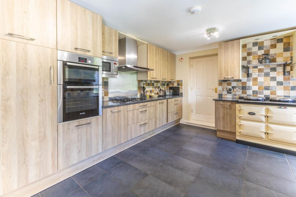 House in Lancaster - View 5