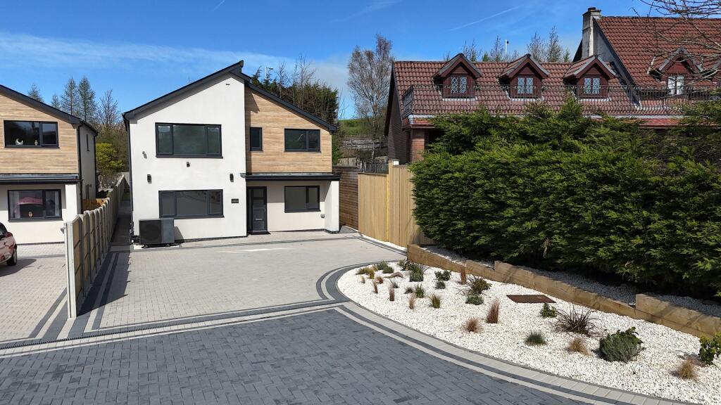 Main image of property: Cwrt Llechryd, Llechryd, NP22