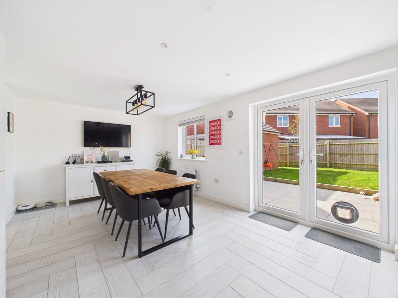 Rowbotham Way, Great Oldbury, Stonehouse photo 3