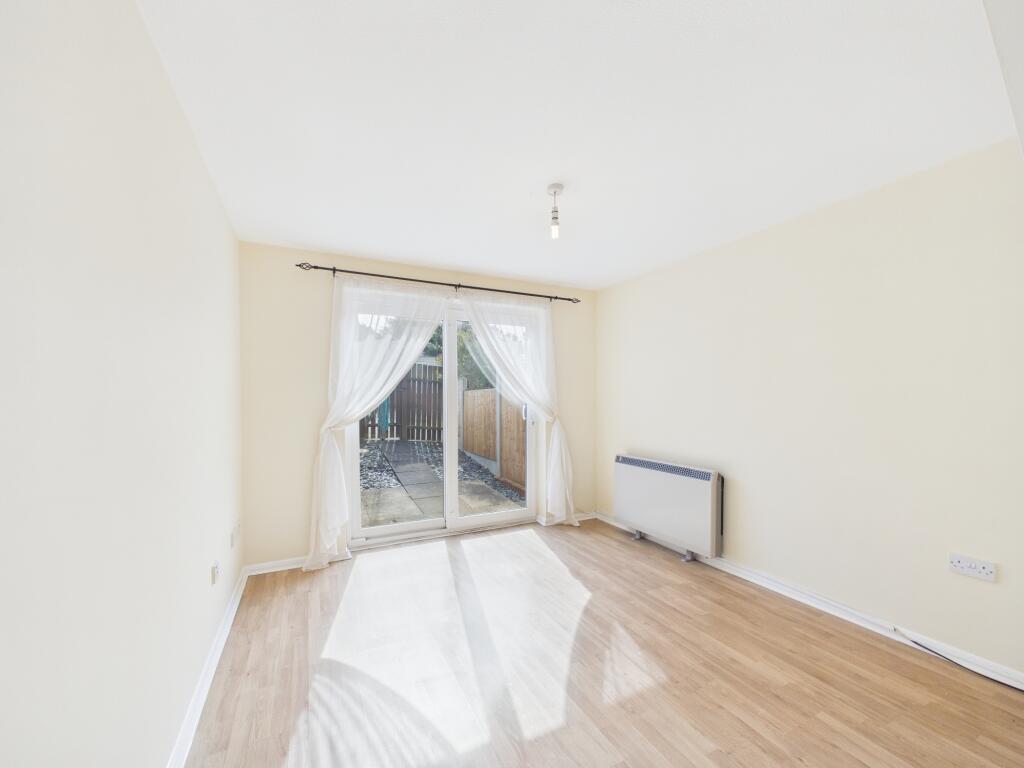 Saffron Drive, Oakwood - View 2