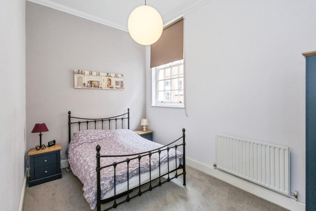 Apartment in Portsmouth - View 5