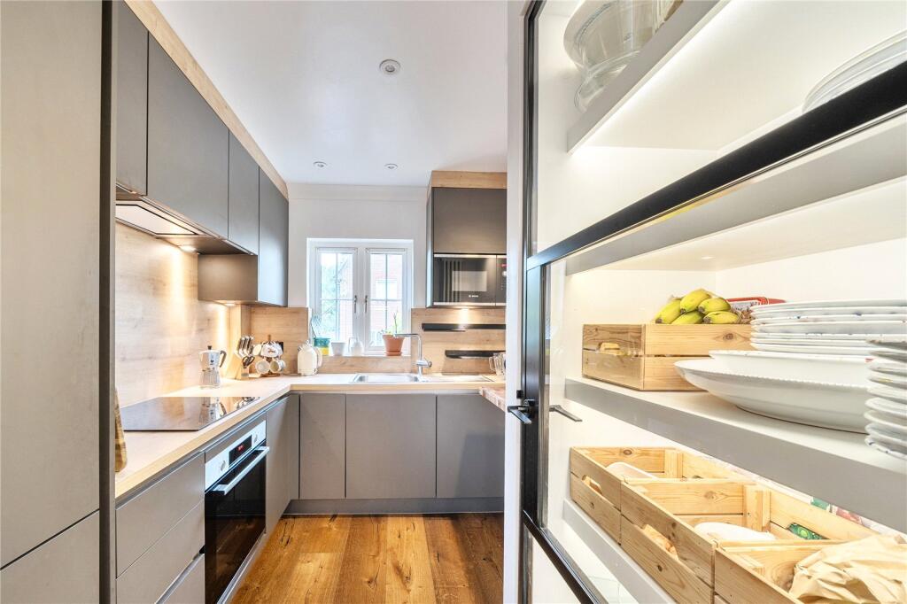 House in Oxford, Headington - View 4