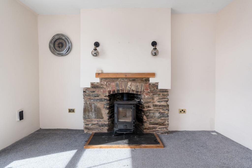 House in Onchan - View 5
