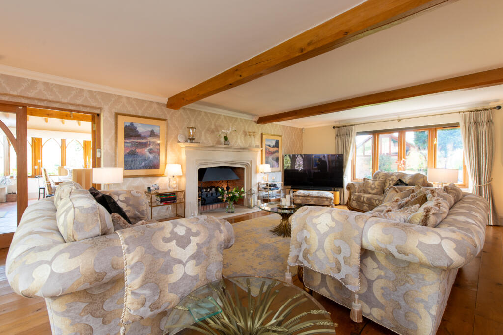 House in Wychavon, Crowle - View 3