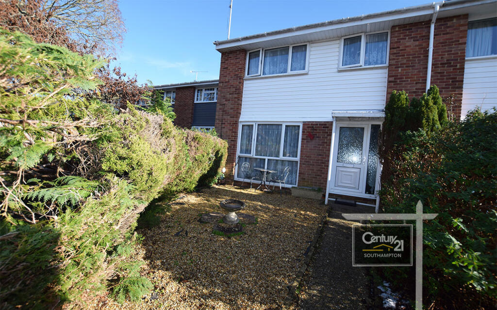 Main image of property: |Ref: R152835 |,Oakwood Drive, SOUTHAMPTON, SO16 8DG