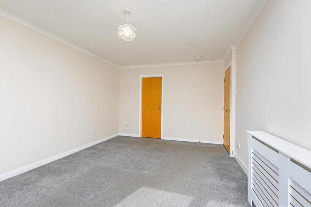 Apartment in Hamilton, Low Waters - View 5