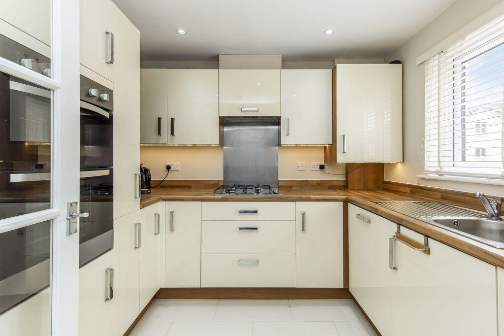 5 Burns Wynd, Musselburgh, East Lothian,EH21 7DT - View 4