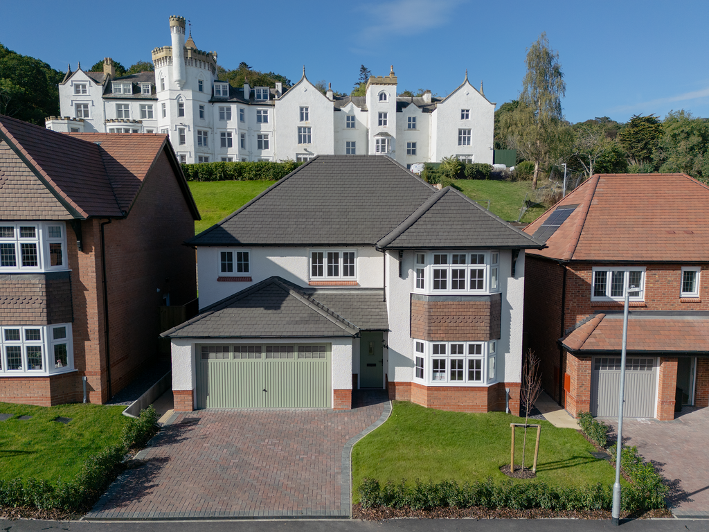 Main image of property: Pwllycrochan Avenue,
Colwyn Bay,
LL29