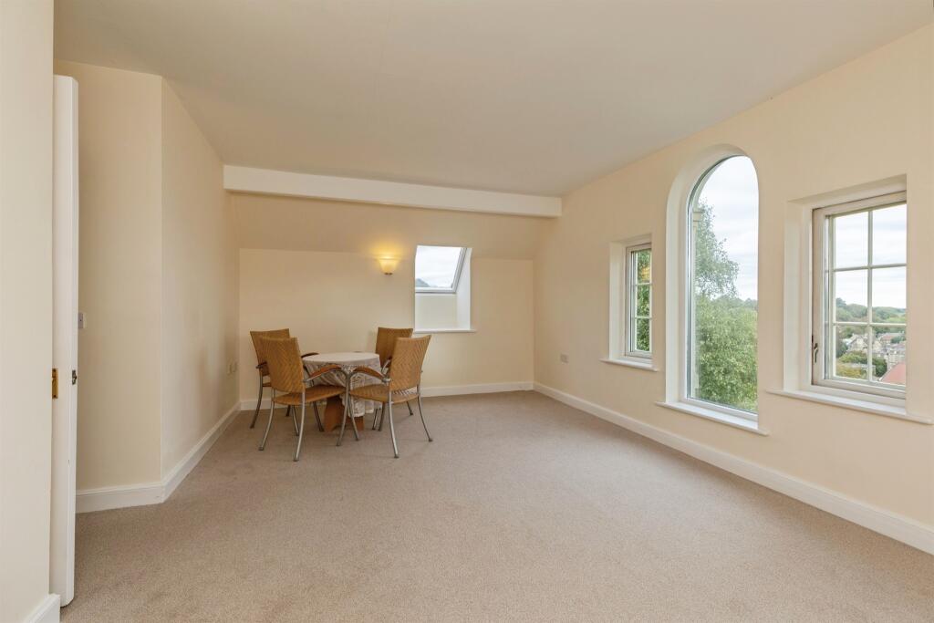 Apartment in Bath - View 5