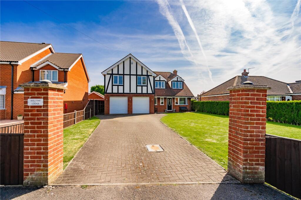 Main image of property: Town Road, Tetney, Grimsby, Lincolnshire, DN36
