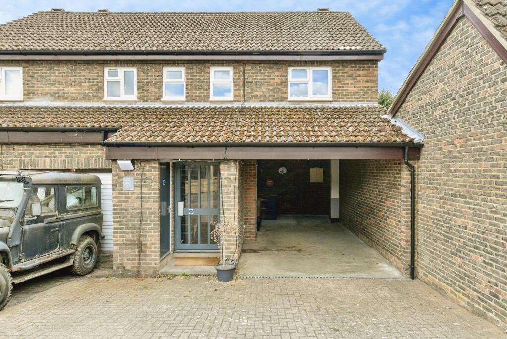 Main image of property: Lapwing Rise, Stevenage, Hertfordshire, SG2