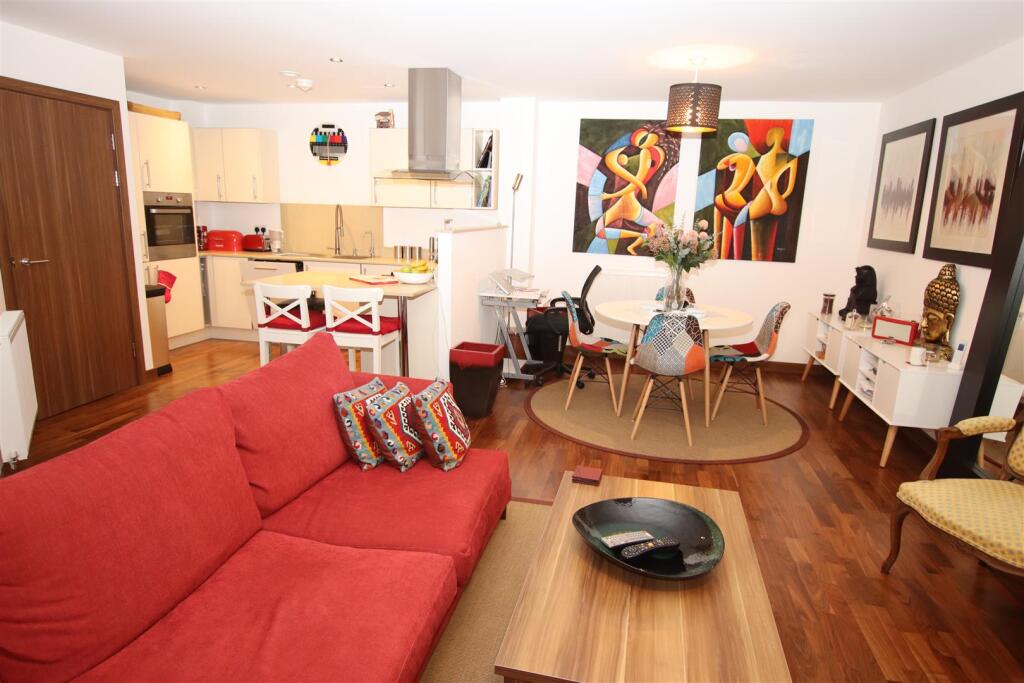 Property photo 8