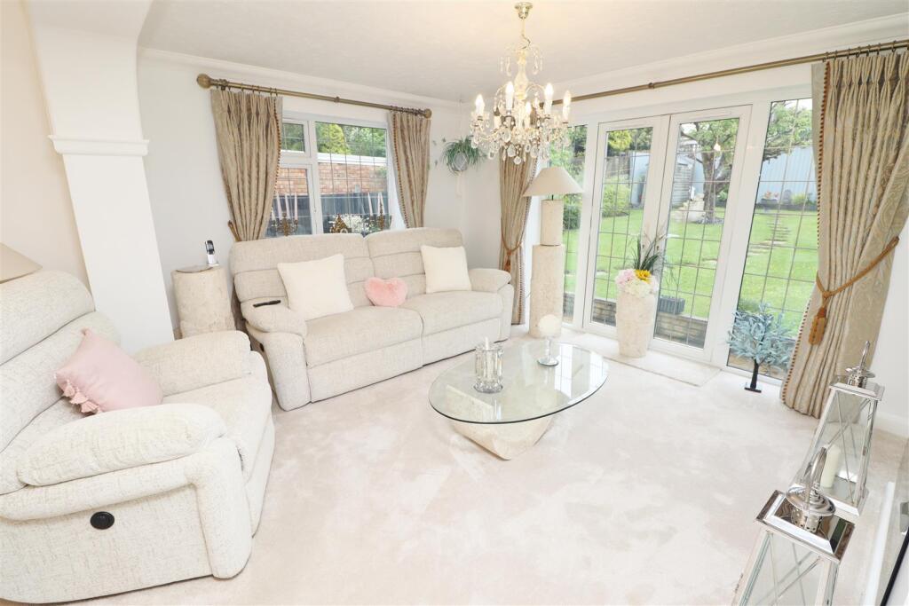 House in Watford - View 4