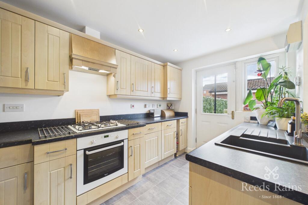 House in Rotherham, Laughton Common, Thurcroft - View 5