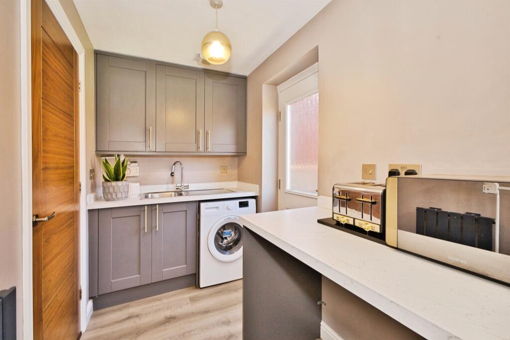 Additional image 6 of Poplar Drive, Yeovil