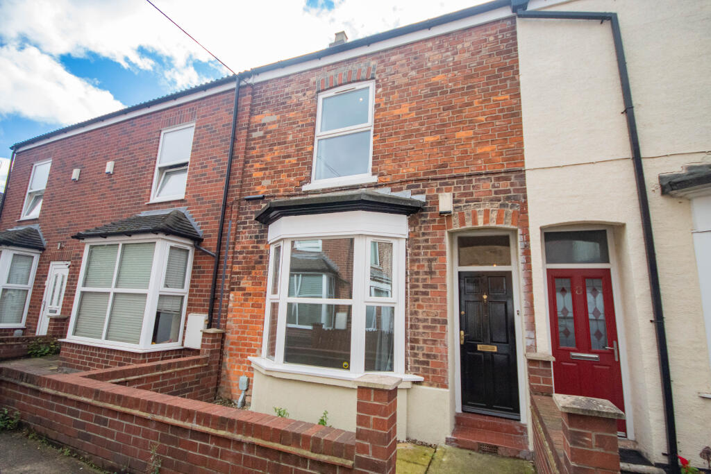 Main image of property: 9 Rosebery Avenue, Kingston Upon Hull, City Of Kingston Upon Hull