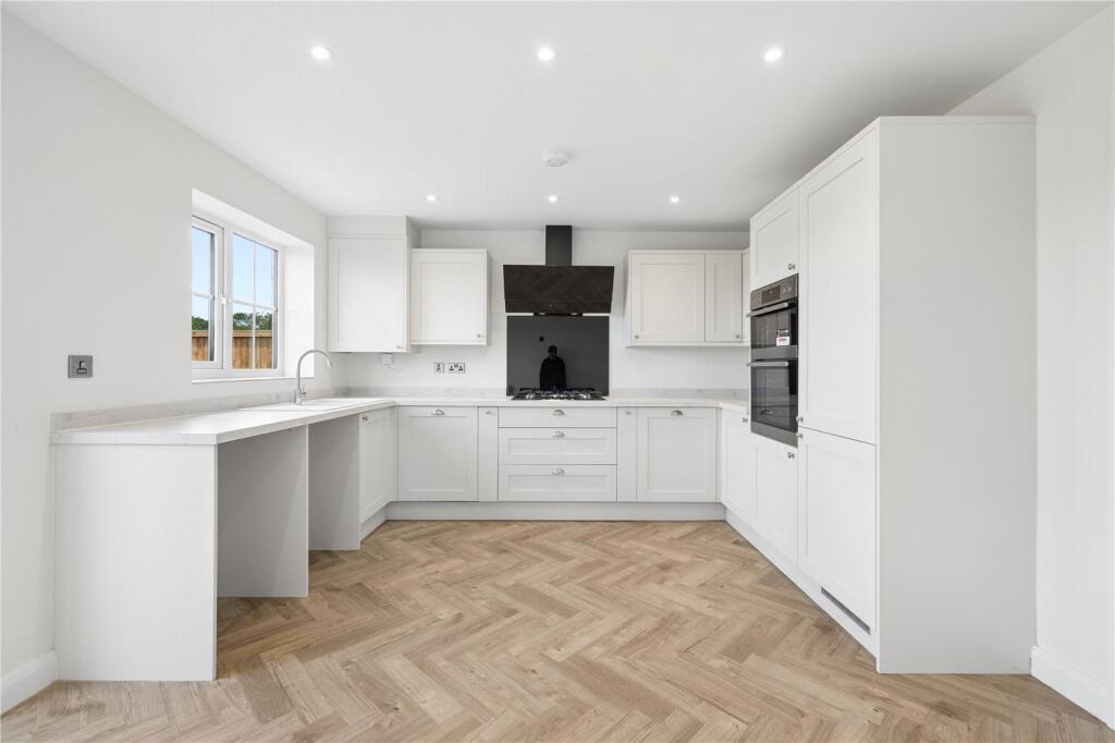 Fallow Avenue, Poulton-le-Fylde, Lancashire - View 5