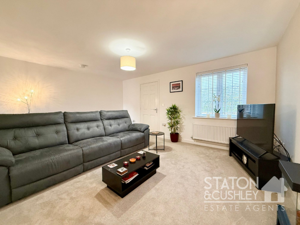 House in Nottingham - View 5