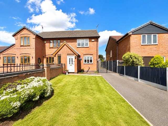 Main image of property: Quarries Way, Kirkby In Ashfield