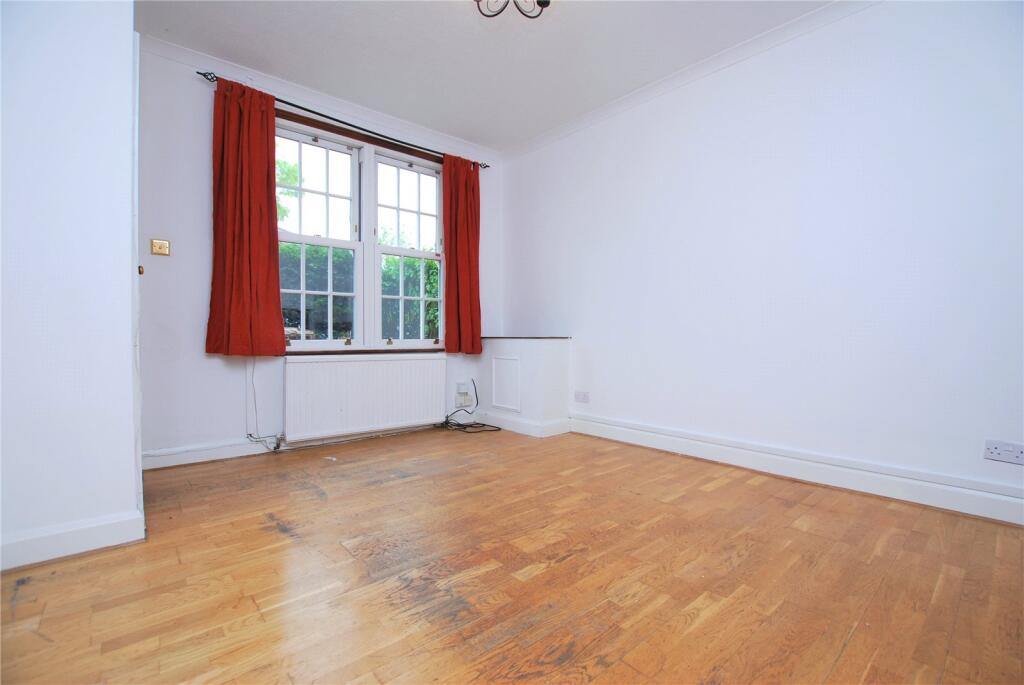 House in Guildford - View 3